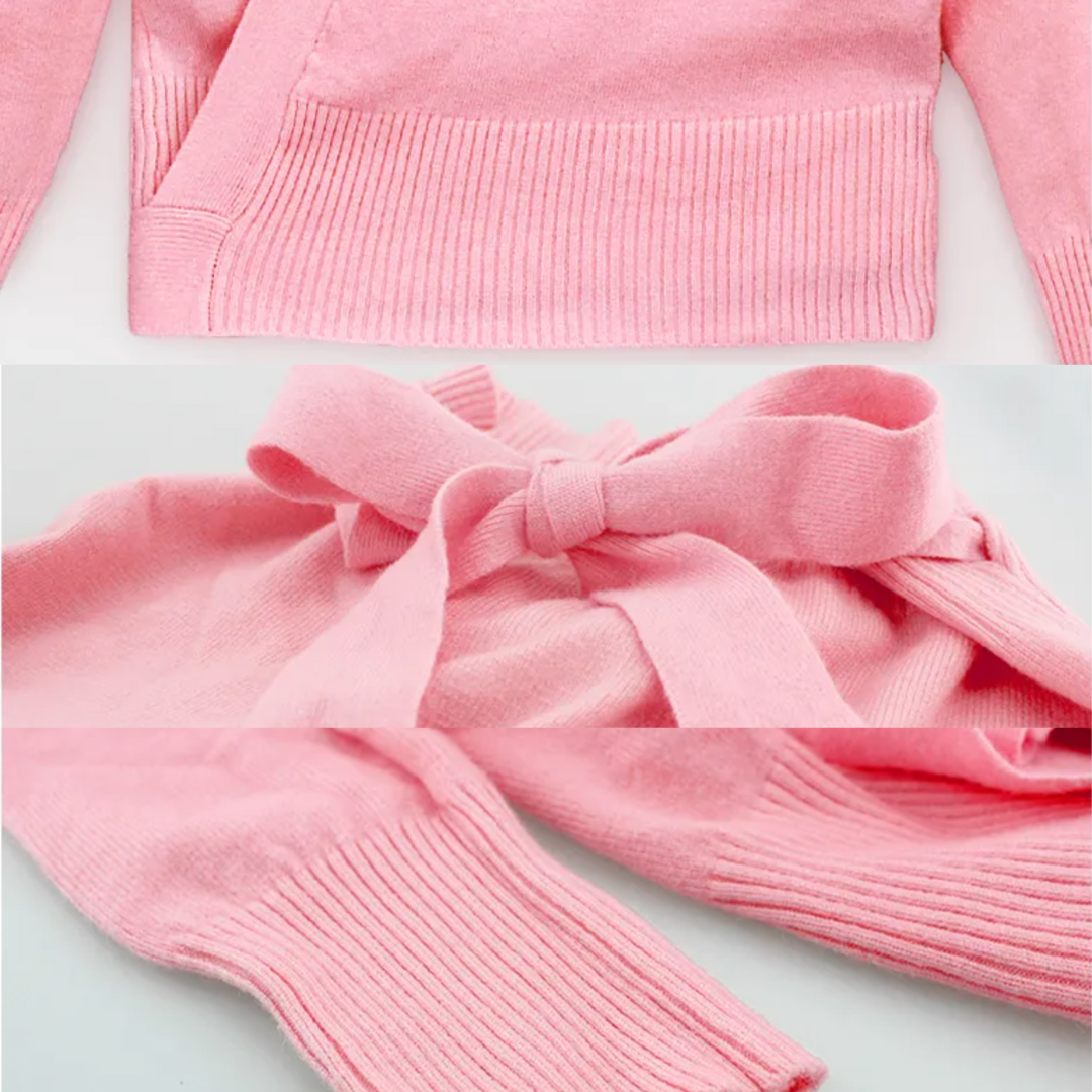 ニットトップス　リボン