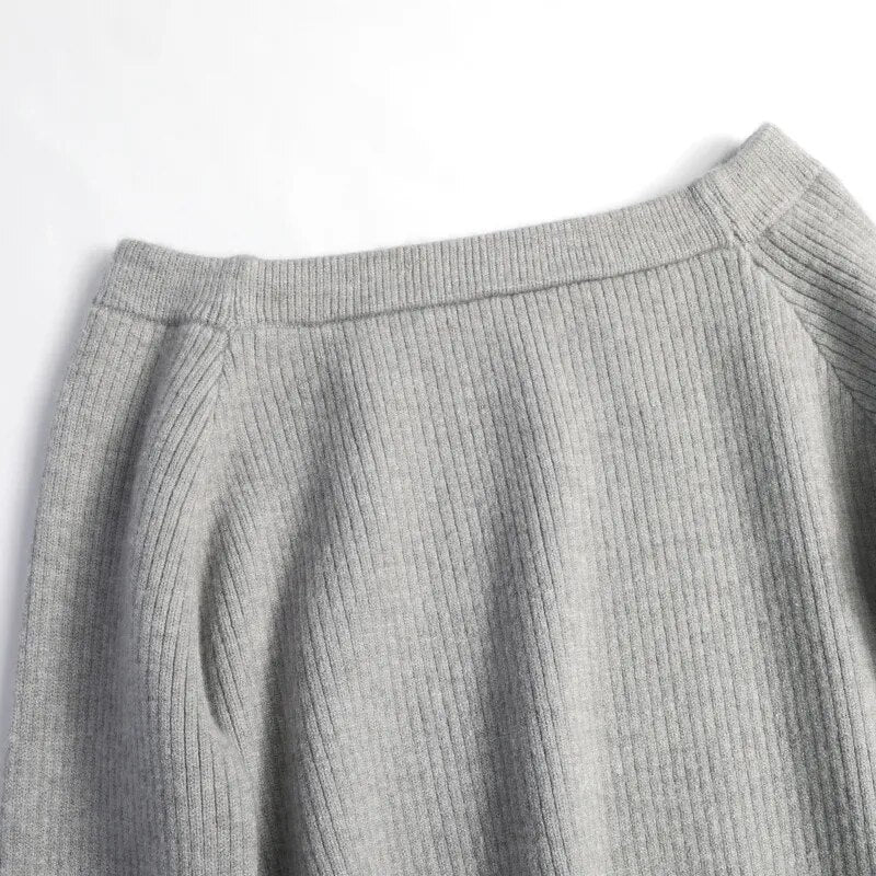 Knit 柔らか素材 トップス