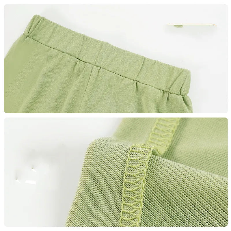 スリットパンツ