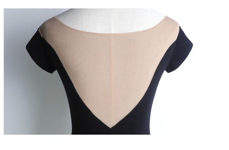 エレガント　ショートスリーブレオタード